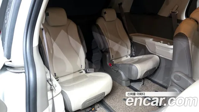 Kia Canival Carnival 4 поколение Дизель 9 мест Prestige — Фото автомобиля 19
