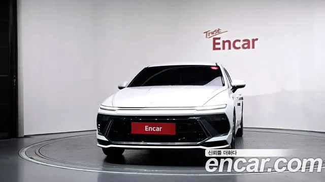 Hyundai Sonata — Фото автомобиля 3