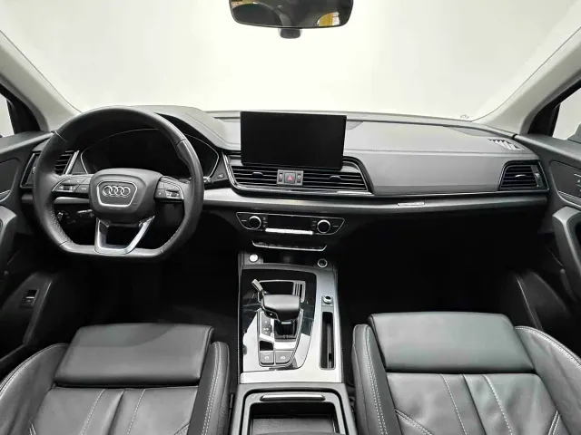 Audi Q5L — Фото автомобиля 8