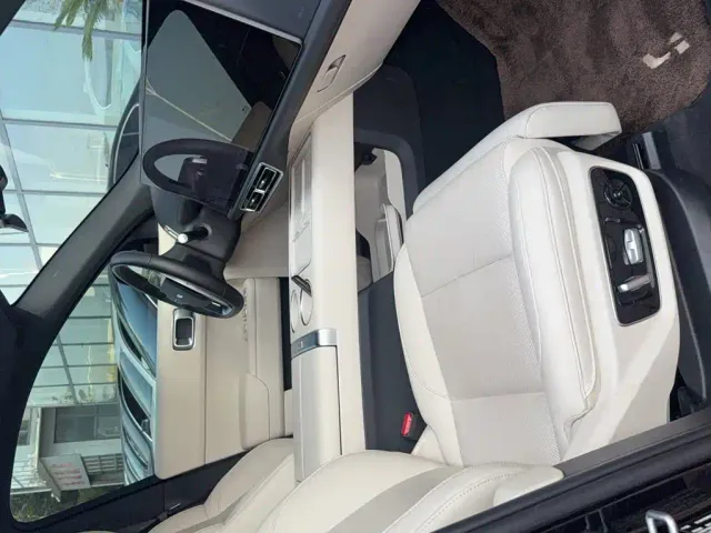 Li Auto L7 — Фото автомобиля 15