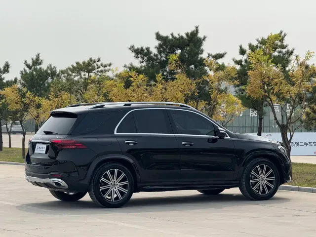 Mercedes-Benz GLE-Class — Фото автомобиля 26