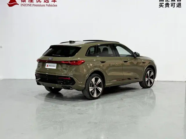 Audi Q5L — Фото автомобиля 5