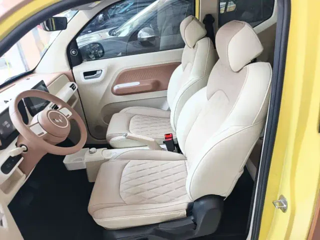 Wuling Hongguang Mini EV — Фото автомобиля 14