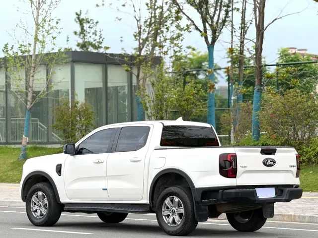 Ford Ranger — Фото автомобиля 9