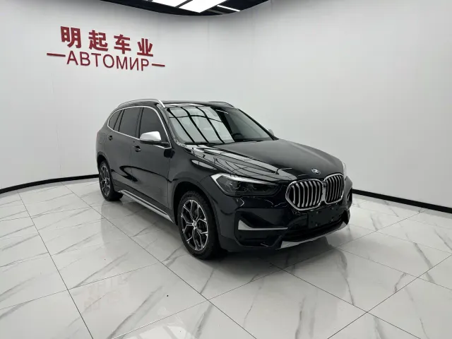 BMW X1 — Фото автомобиля 3