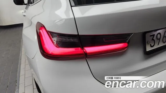 BMW 3-Series 3 серия (G20) 320d Touring Luxury — Фото автомобиля 22