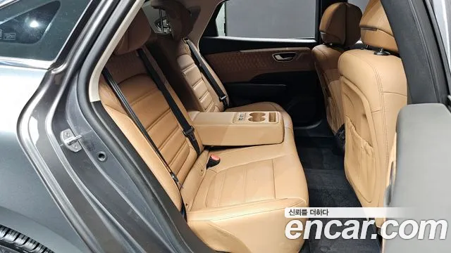 Renault-KoreaSamsung SM6 Новый SM6 1.8 TCe Première — Фото автомобиля 12