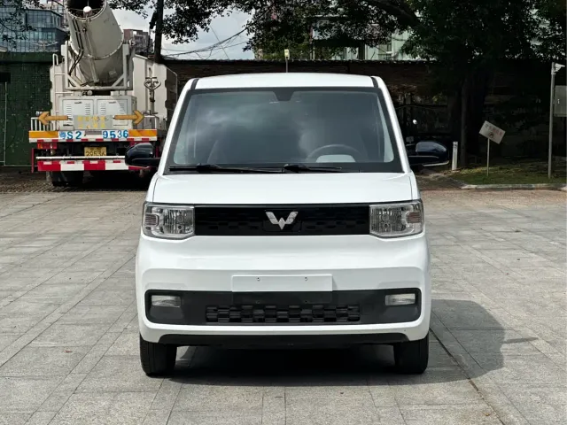 Wuling Hongguang Mini EV — Фото автомобиля 3