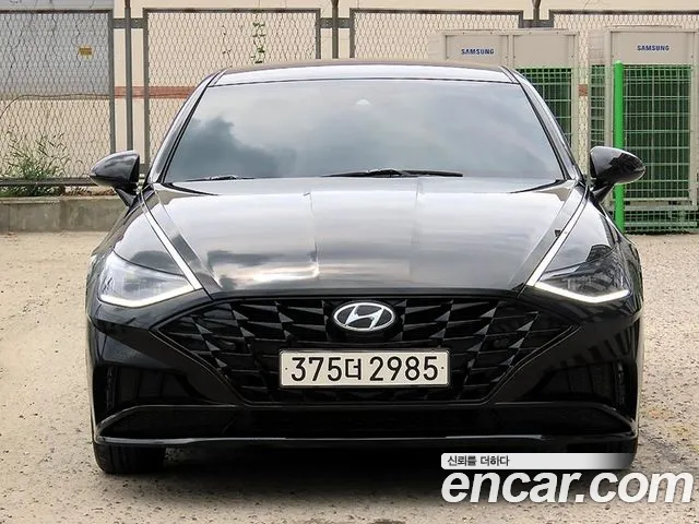 Фотография автомобиля — Hyundai Sonata