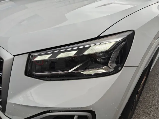 Audi Q2L — Фото автомобиля 15