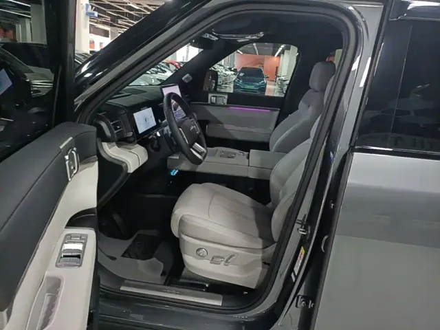 BYD FangChengBao Titanium 7 — Фото автомобиля 14