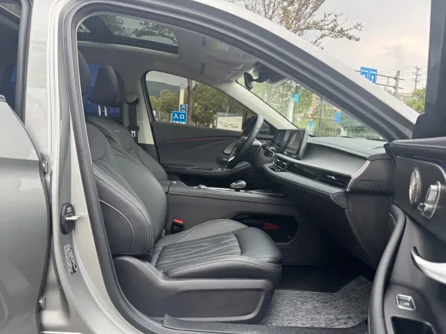Chery Arrizo 8 — Фото автомобиля 9