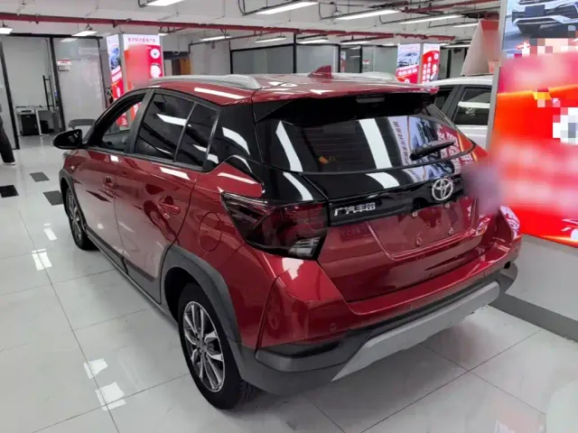 Toyota YARiS L Zhi Xuan — Фото автомобиля 4