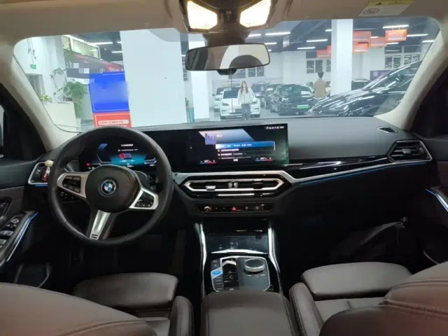 BMW i3 — Фото автомобиля 9