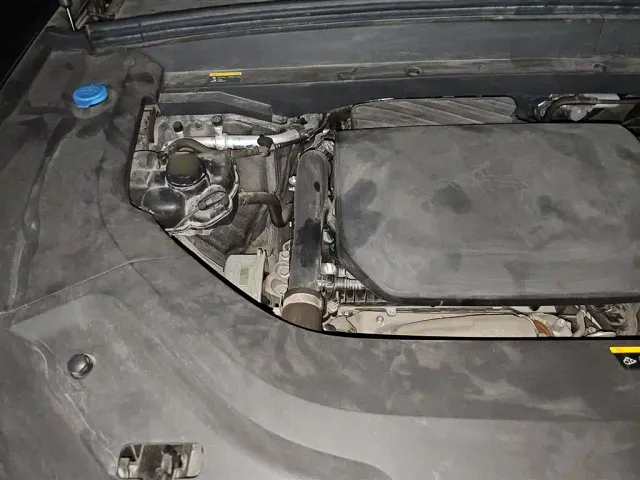Li Auto L9 — Фото автомобиля 20