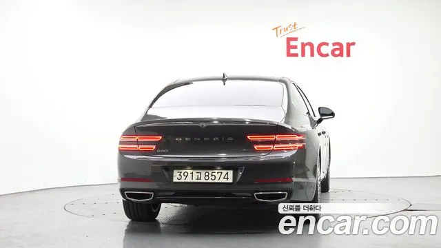 Genesis G80 Бензин 2.5 турбо AWD — Фото автомобиля 4