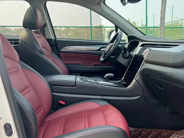 GAC Trumpchi GS4 PLUS — Фото автомобиля 8