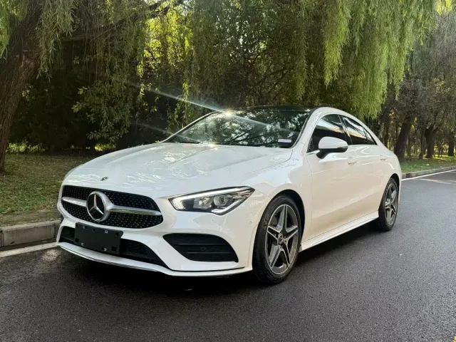 Фотография автомобиля — Mercedes-Benz CLA-Class