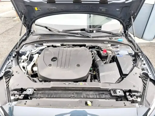 Volvo S60 — Фото автомобиля 24