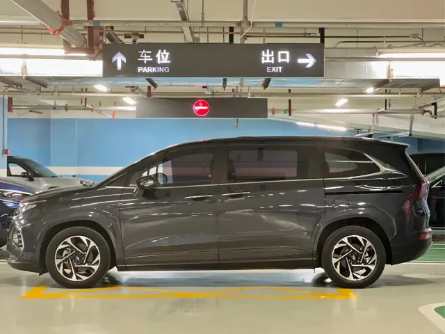 Hyundai Custo — Фото автомобиля 15