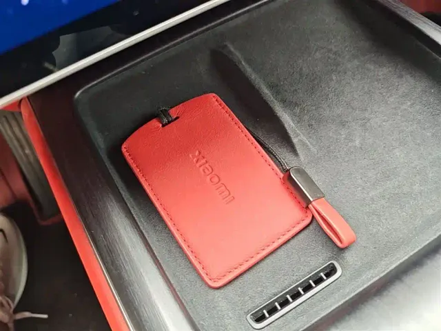 Xiaomi SU7 — Фото автомобиля 8