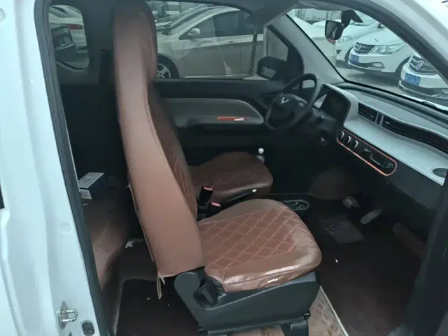 Wuling Hongguang Mini EV — Фото автомобиля 24