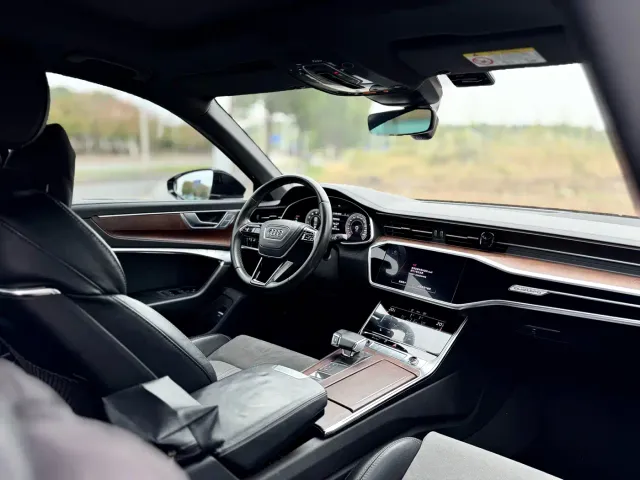 Audi A6L — Фото автомобиля 13