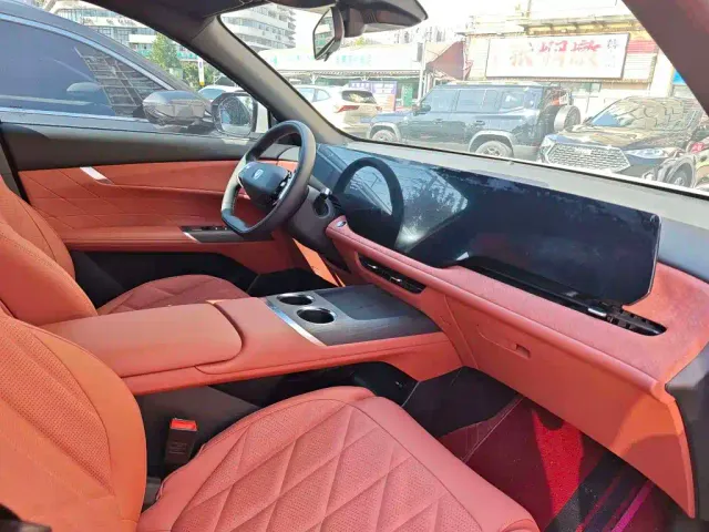 Changan CS75 Plus — Фото автомобиля 12