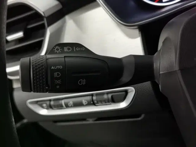Geely Binyue — Фото автомобиля 21