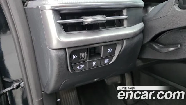 Hyundai Grandeur GN7 — Фото автомобиля 14