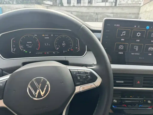 Volkswagen Tayron — Фото автомобиля 5