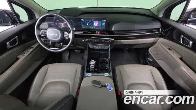 Kia Canival Новый Carnival 4 поколение Дизель 9 мест Signature — Фото автомобиля 3