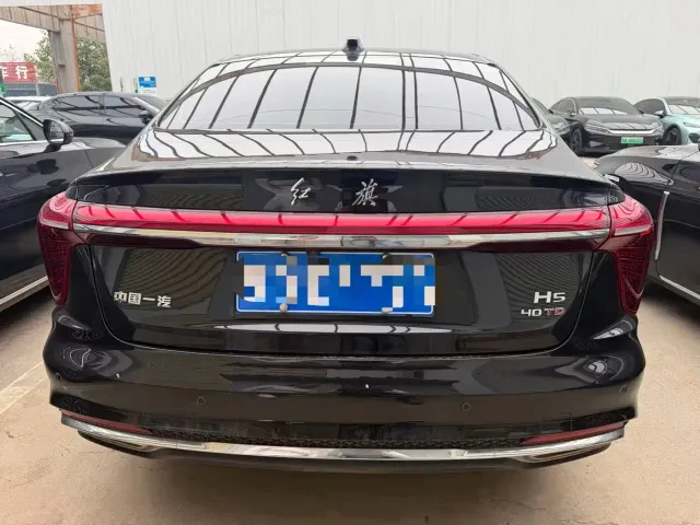 Hongqi H5 — Фото автомобиля 9