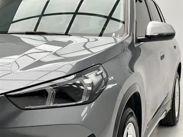 BMW X1 — Фото автомобиля 4