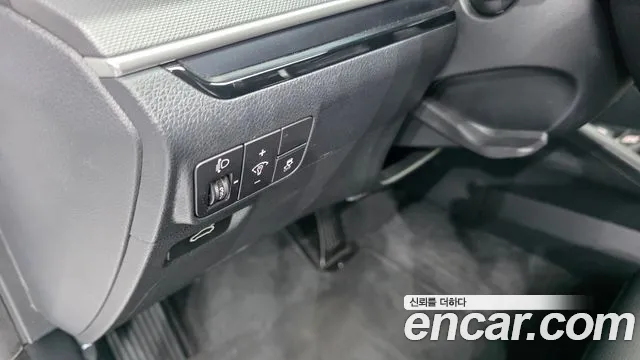 Kia K5 Новый K5 3 поколение 2.0 LPi(Для проката) — Фото автомобиля 18