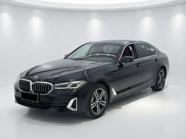Фотография автомобиля — BMW 5 Series