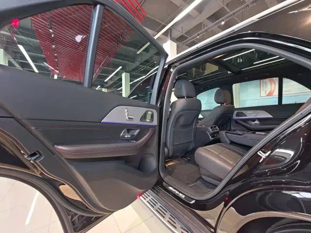 Mercedes-Benz GLE-Class AMG — Фото автомобиля 18