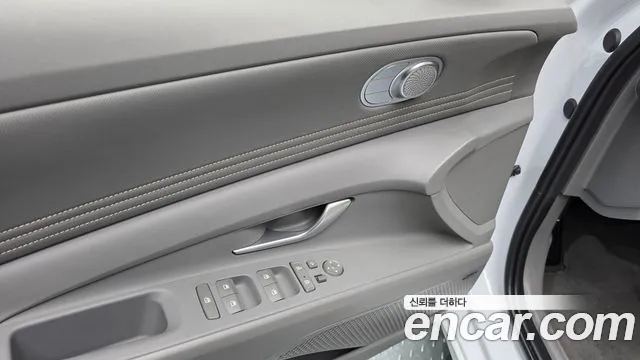 Hyundai Avante CN7 — Фото автомобиля 27