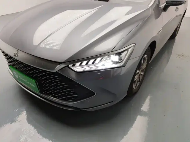 BYD Qin PLUS — Фото автомобиля 23