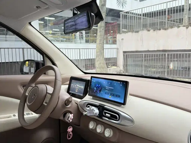 Wuling Hongguang Mini EV — Фото автомобиля 9