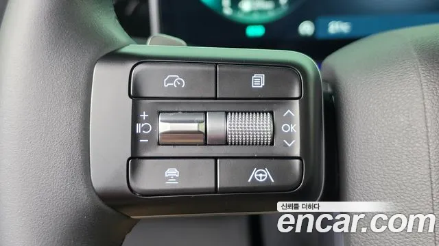 Hyundai Santa Fe — Фото автомобиля 24
