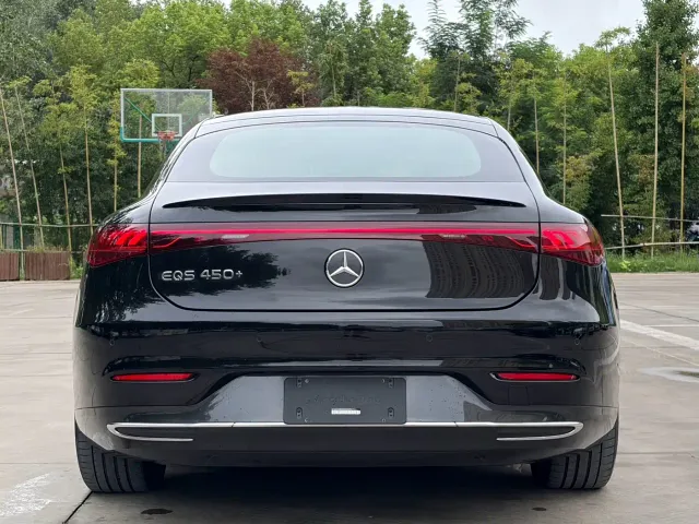 Mercedes-Benz EQS — Фото автомобиля 8
