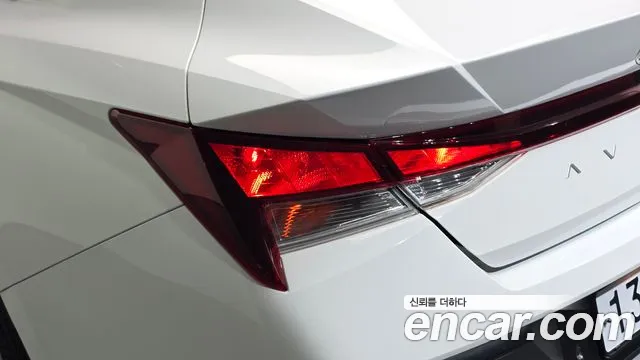 Hyundai AVANTE Новый Avante (CN7) — Фото автомобиля 23