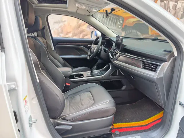 Haval H6 — Фото автомобиля 6