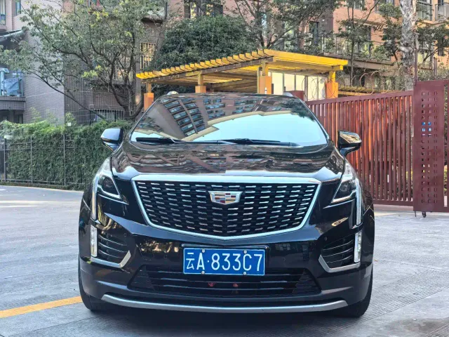 Cadillac XT5 — Фото автомобиля 2