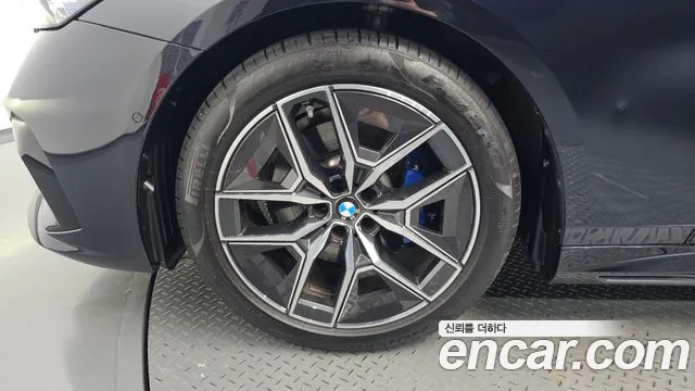 BMW 5 Series G60 — Фото автомобиля 5