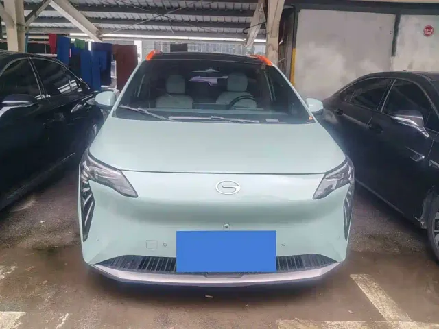GAC Aion Y — Фото автомобиля 2