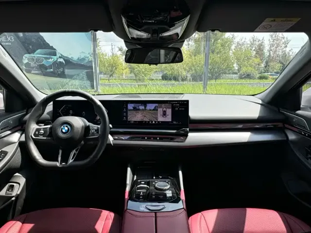 BMW i5 — Фото автомобиля 13