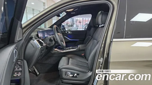 BMW X7 G07 — Фото автомобиля 11