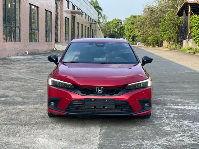 Honda Civic — Фото автомобиля 2